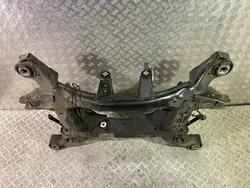 UTO46813 Cadre auxiliaire arrière pour BMW X6 F16 2018