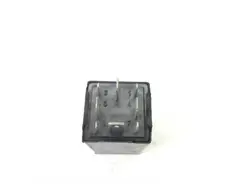 Scania Rele OEM 1387022 - Käytetty Kunnossa