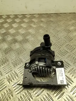 Wasserpumpe Ford Mustang Mach-E 2023 OEM LJ93-8K577-BC