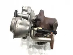 Turboahdin OEM H8201164371 Renault Clio IV 1.5