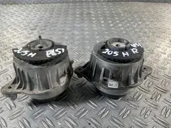 Moottorin Kiinnike Mercedes C-Class W205 OEM A2052400300