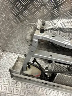 OEM 625181629R Keilriemensatz für Dacia Spring