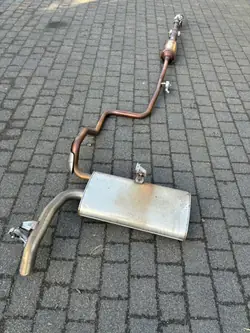 OEM PSA 3509/3532 Peugeot 308 III 1.2 THP Híbrido Silenciador