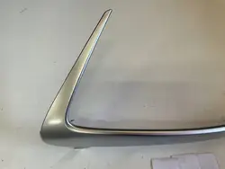Toyota Garniture de Pare-Chocs Avant Gauche 52712-02050