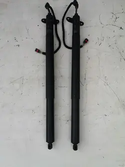 Elektrisk baklucka aktuator AUDI Q3 RSQ3 Höger Vänster 83A827851E