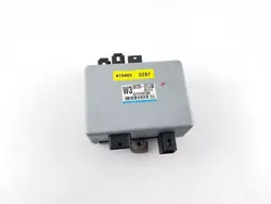Suzuki Kizashi ohjausvahvistinmoduuli OEM 3872057LC1