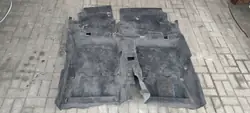 Tapis de sol arrière Mercedes W124 Break OEM Occasion
