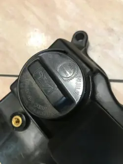 Couvercle de soupape moteur OEM KOREK 1.8 2.0 BENZ.