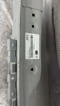 Cinto traseiro Kia Stonic 2018- OEM 69100-H8401