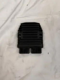 Regulador de tensão OEM 2003098900 para Peugeot