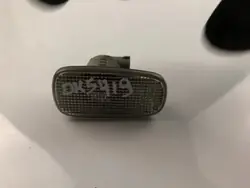 Vasen lokasuojavilkku OEM 41N Toyota Land Cruiser 100:lle
