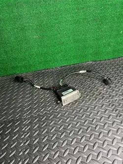 Módulo Control Ventilador Audi OEM 8K0959501E/F - Usado