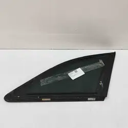 Begagnat vänster bakruta OEM 8W9845297J Audi A4 Avant