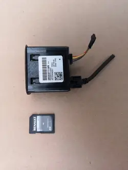 Renault USB/AUX-Anschluss OEM 280237719R für Scenic III