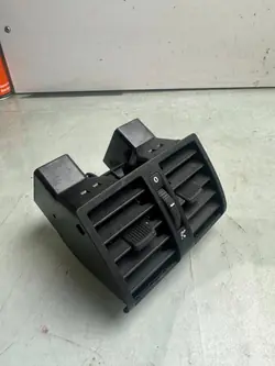 Achter ventilatierooster OEM 5100610001 voor VW Touran I