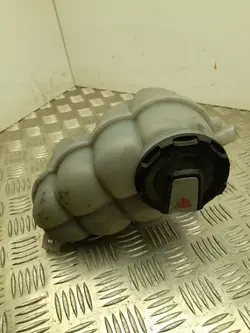 Koelvloeistof expansietank Audi A4 2019 8W0121405G