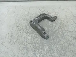 Mitsubishi ASX Lift kompressorikiinnike OEM 7813A218