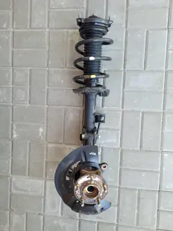 Amortisseur MacPherson droit OEM LUOA1856956 Hyundai Tucson