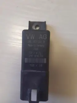Käynnistysrele VW Skoda Seat Audi 04L907281B