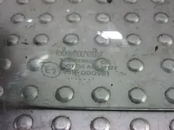 Vidro lateral do tejadilho Land Rover Defender 2004 OEM 4x4OE002150