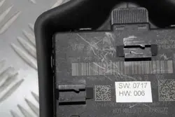 Módulo de control de puerta Audi OEM 4M1959795B - Usado