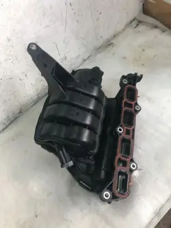 Ansaugkrümmer Nissan OE OEM 7246709100 - Gebraucht