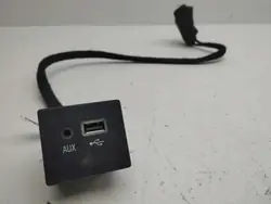 Tomada USB Maserati Ghibli 2014 OEM 670009770