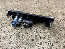 Prise allume-cigare avant USB OEM 156155232