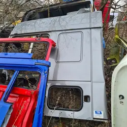Panel lateral cabina DAF XF 105 - Pieza OEM