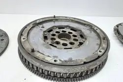 Kit de embreagem VOLVO XC60 II 2.4L Diesel 2011 OEM 30787972