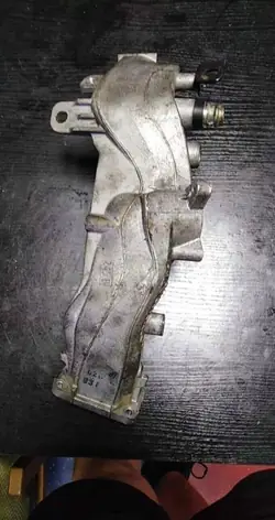 Soupape EGR d'occasion OEM A6461400608 Mercedes-Benz