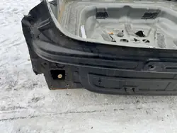 Para-choques traseiro OEM WANNA PAS TYŁ AUDI A3 8V Sedã
