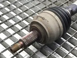 Voorste rechter aandrijfas Renault Laguna III 2.0 150PK