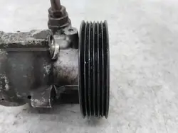 Pompe hydraulique Renault Master II 2004 OE 49 11 001 00R