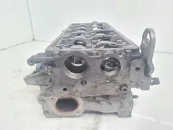 Moottorin Sylinterikansi OEM 03L103373A Skoda Superb