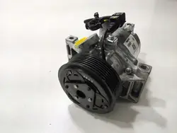 Compresseur Climatisation OEM 926008469R Dacia Sandero III