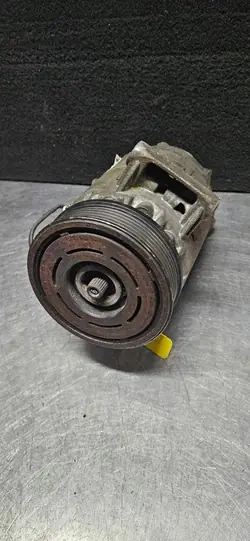 Ilmastointikompressori Opel Astra H 13286088