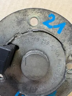 Nokka-akselin säätöventtiili OEM 06J109259A - Audi A4/S4