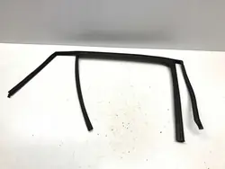Fönsterpackning OEM TAB019571F Vänster bakdörr Skoda