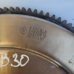 Volante motor OEM 8604045 para BMW F32 N55 3.0L