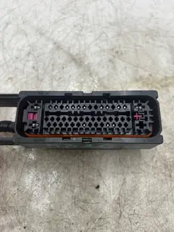Connecteur Pompe ABS 3T0907379C 3T0614517D