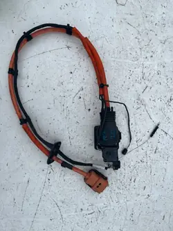 Mercedes W213 Ladebuchse OEM 261563 Gebraucht