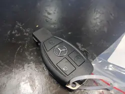 Llave Mercedes Vito W447 OEM Wrakowisko-28381- Usada