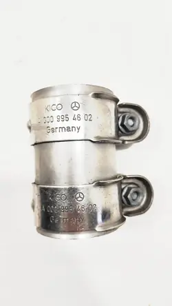 Mercedes-Benz GLA H247 Avgasfäste OEM A000995462
