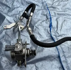 Polttoainepumppu Opel Astra J OPC 2.0T