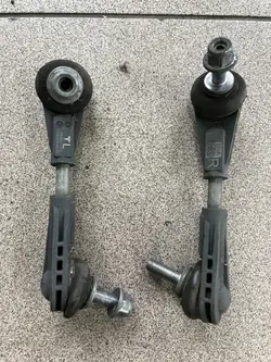 Tesla Model Y Hinterachse Stabilisatorlenker OEM 1288491-00-A