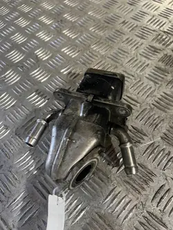 Refroidisseur EGR Volvo XC90 2020 OEM 32240785
