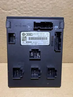Audi Mukavuusmoduuli OEM 8K0907063M