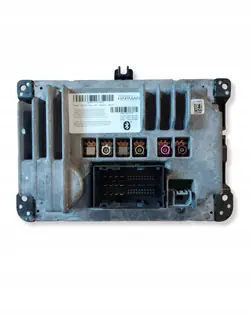 Jeep Grand Cherokee WK2 OEM 68224525AM Radio Navigation