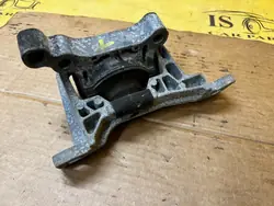 Ford Moottorin Kiinnike - Käytetty OE-Osa